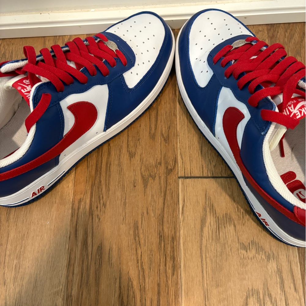 Men’s red, white, and blue, Nikes-good condition